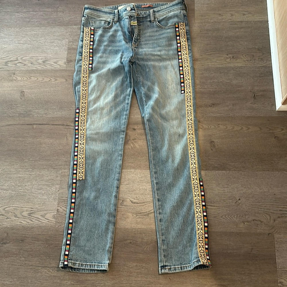 Pilcro jeans style slim boyfriend crop